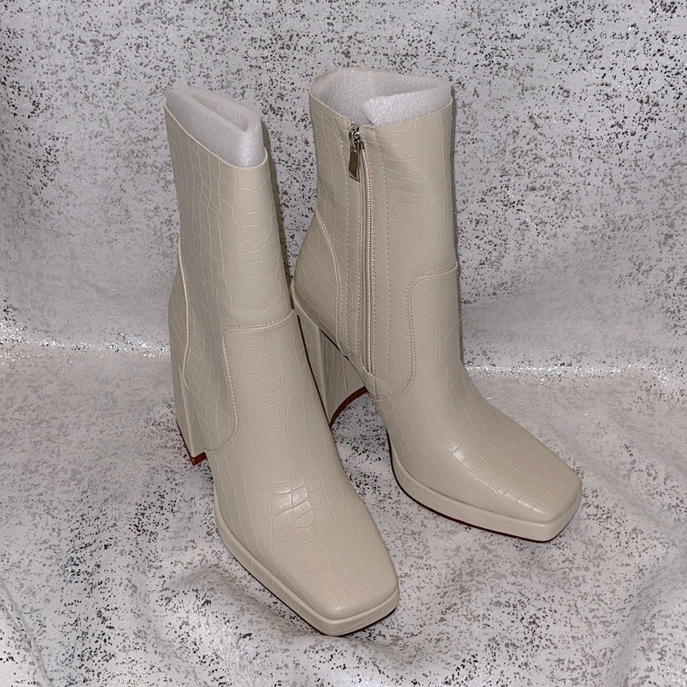RAID Silonna square toe boots in bone croc